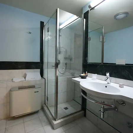 Casa Dei Mercanti Town House 3* Лечче
